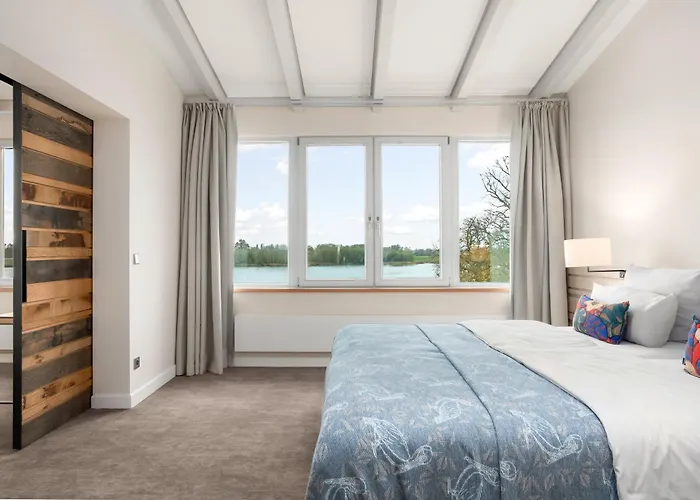 Traditionshaus by Zollenspieker Fährhaus Hamburg