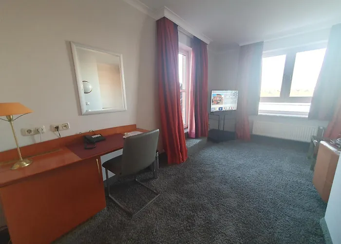 Hotel Am Elbufer Hamburg